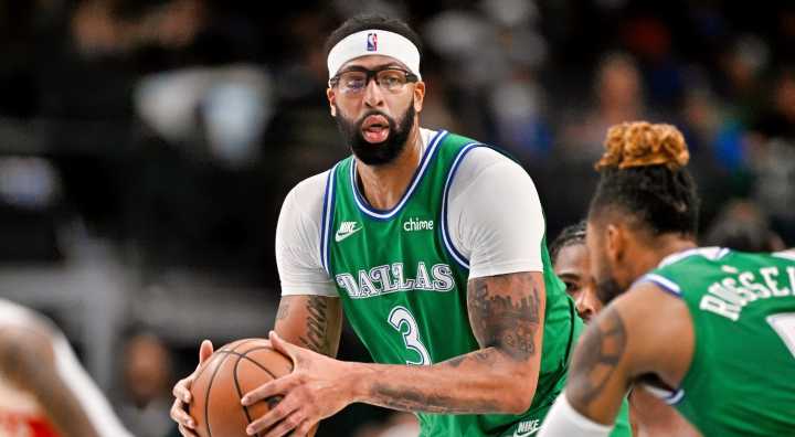 Dallas Mavericks Take Major Call On Anthony Davis Trade Decisions