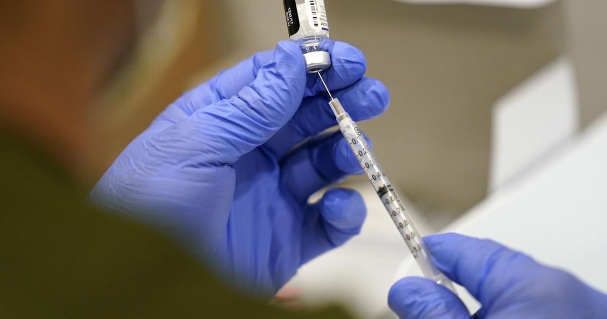 New Mexicans face holidays with low flu, COVID vaccination rates
