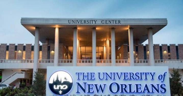 University of New Orleans evacuated over 'threat' as graduation ceremonies held