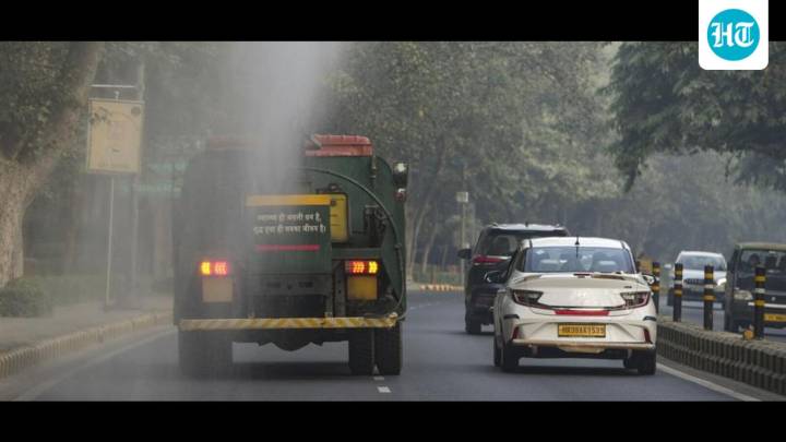 Delhi’s air quality remains ‘very poor’; min temp degree below normal at 8.7°C