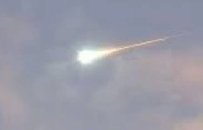 Reporta director de protección civil caída de meteorito en 5 Manantiales