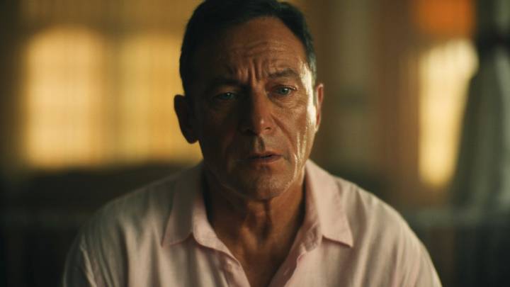 Jason Isaacs on His ‘Fabulous’ 'White Lotus' Golden Globe Nomination