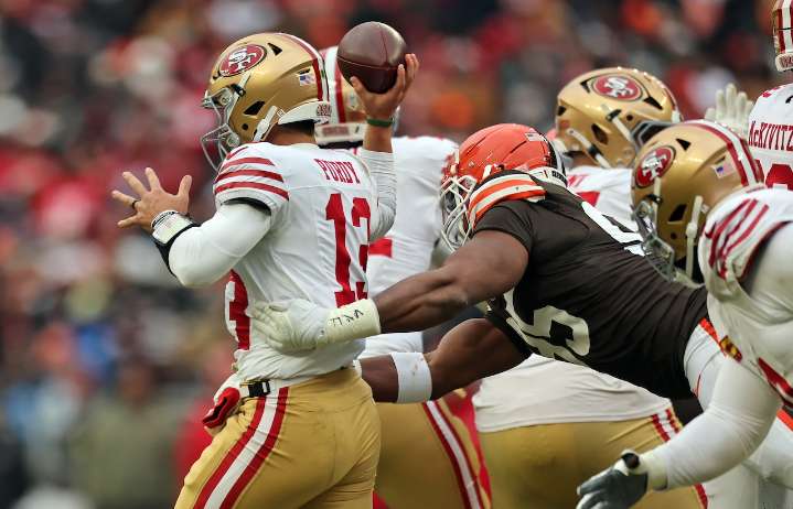 How Myles Garrett, Carson Schwesinger and the rest of the Browns defense graded vs. the 49ers