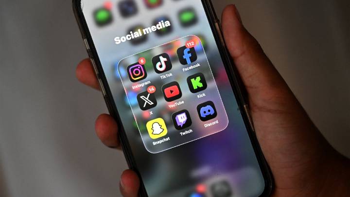 EEUU pedirá a turistas extranjeros sus redes sociales – Telemundo Area de la Bahía 48