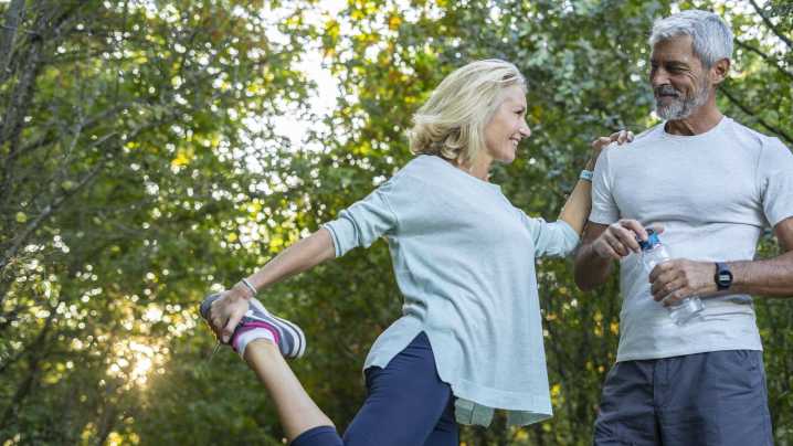 I asked a physical therapist for her top three stretches for walking, here’s what she recommends