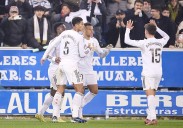 El Real Madrid vence pero no convence en Mendizorroza