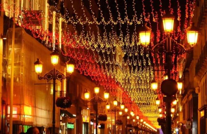 Zaragoza se ilumina por la Constitución: estos son los rincones que se teñirán de rojo y gualda