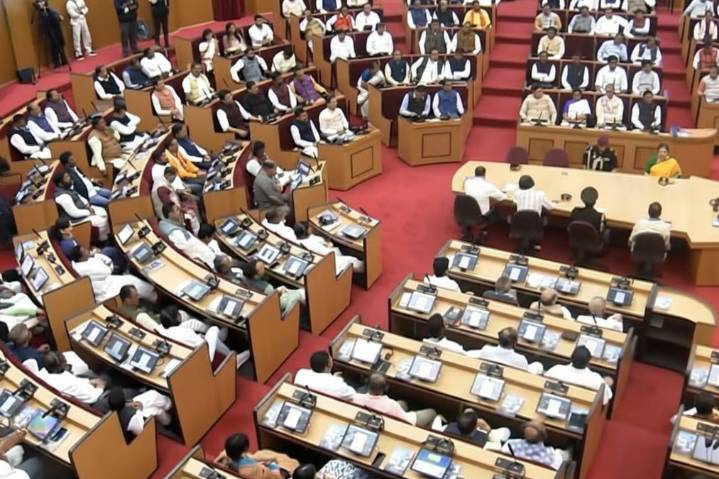 Odisha CM to draw Rs 3.74 lakh monthly salary, MLAs to get 3.45 lakh after pay hike