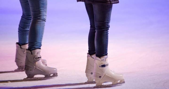 Free skating returns to downtown Springfield