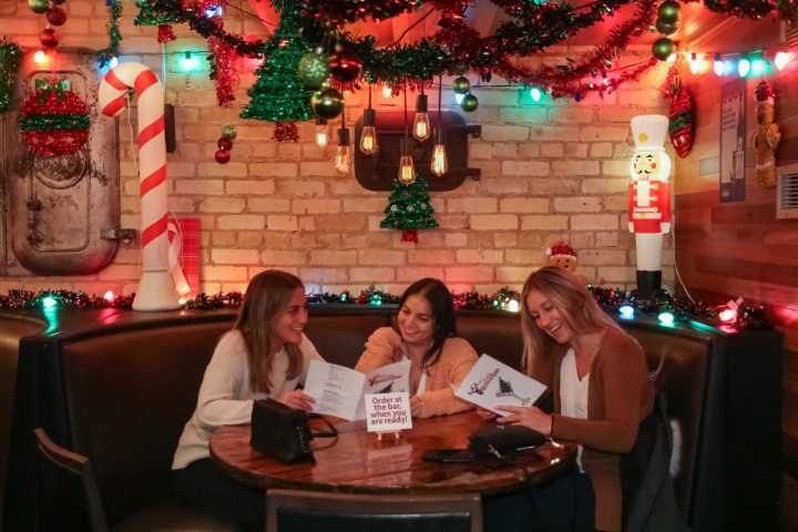 Pop-up holiday bar The Reindeer Room serves up festive vibe, drinks