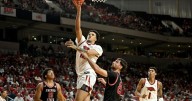 Acuff scores 18 points to lead No. 25 Arkansas over Fresno State 82