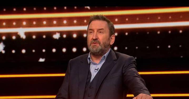 The 1% Club Lee Mack's real name, life off-screen and career as spin