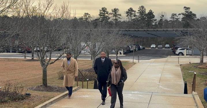 LIVE UPDATES: Opening statements expected in Atlantic City mayor’s abuse trial