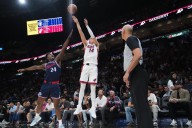 Heat iguala récord de franquicia con 24 triples y vence 140-123 a Clippers – Chicago Tribune