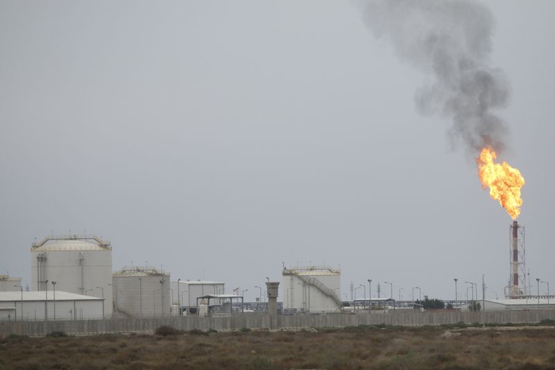 Exclusive-Exxon Mobil approached Iraq about buying Lukoil's West Qurna oilfield stake, sources say