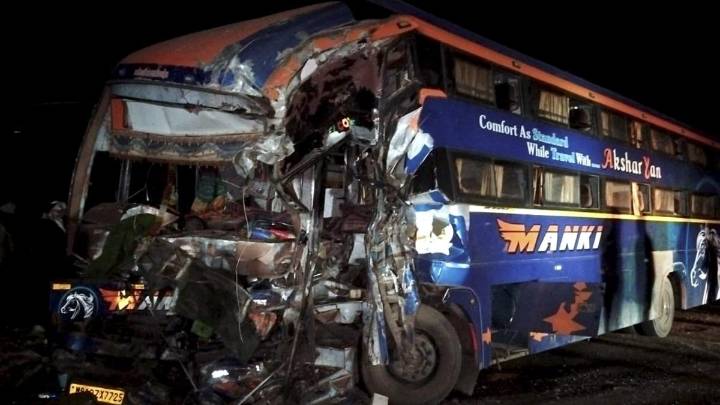 Four dead, 27 injured in violent head-on bus-truck collision on Jaipur