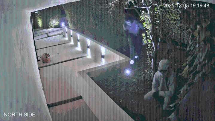 Burglary crew ransacks ritzy Bel-Air home, steal safe and other valuables