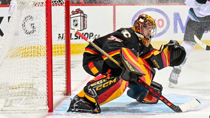 Wolf makes 28 saves, Flames stay hot by shutting out Mammoth