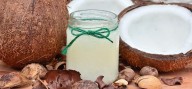 Cuida tus uñas con aceite de coco para que crezcan sanas y fuertes