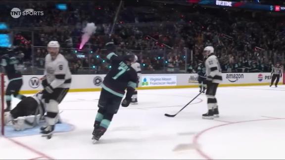 Vince Dunn scores in OT as Kraken beat Kings, end five