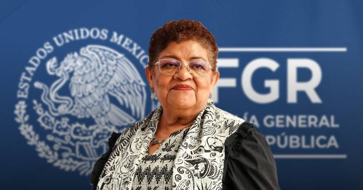 Ernestina Godoy pasa el corte: Es incluida en lista de 10 aspirantes para dirigir la FGR