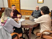 Carmen Álvarez cierra con los ediles de VOX una primera ronda de reuniones