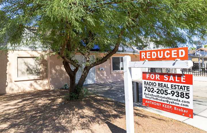 Average US long-term mortgage rate falls to 6.19%, near its low for the year