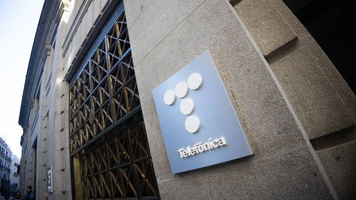 Telefónica mejora las condiciones del ERE rebajando los despidos forzosos