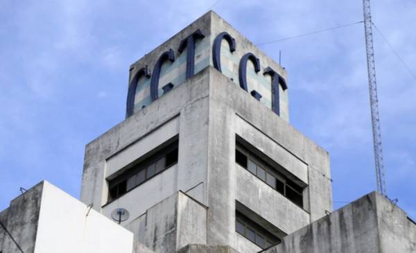 Sin protestas a la vista, la CGT se reúne hoy para acordar un rechazo abierto a la reforma laboral