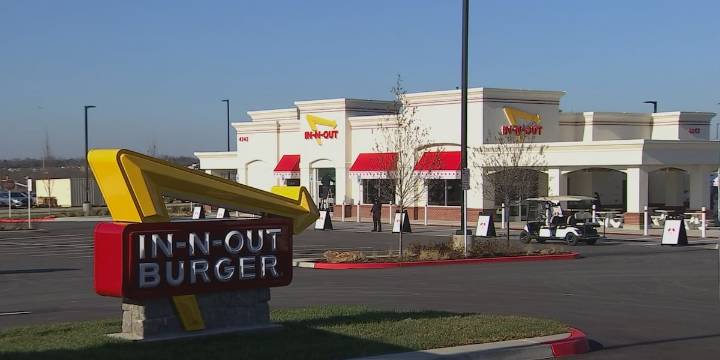 How to avoid traffic and beat the crowds: In-N-Out Burger opening first Tennessee locations