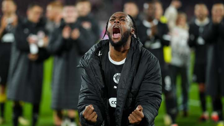 EFL striker instantly scores on Bundesliga debut to end new club's nine