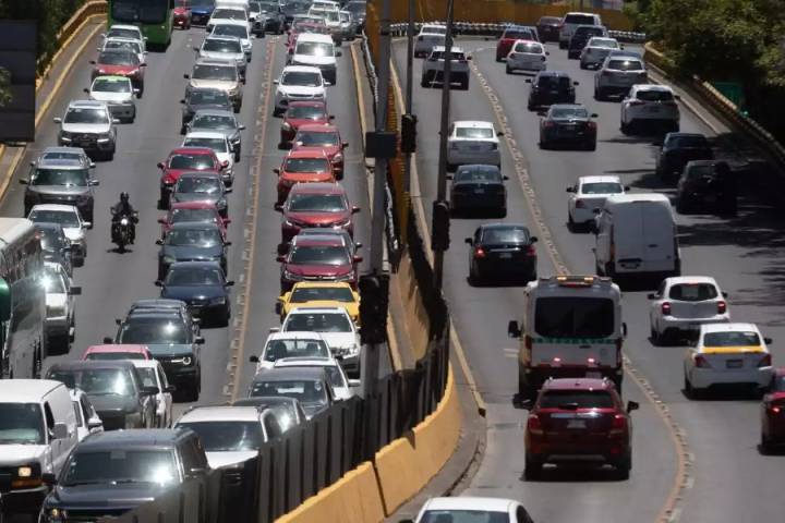 Hoy no circula 2025 CDMX y Edomex: ¿Qué carros descansan este martes 2 de diciembre?