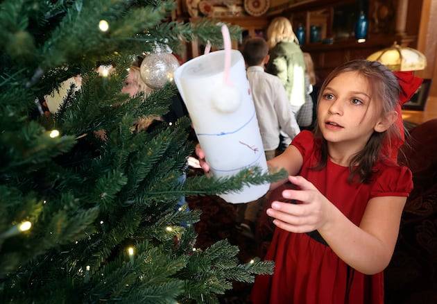 Bringing magic to the Governor's Mansion: Students help celebrate the wonder of the Christmas season with personal ornaments