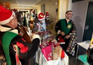 La Tuna de León ronda a los niños ingresados en el Hospital de León