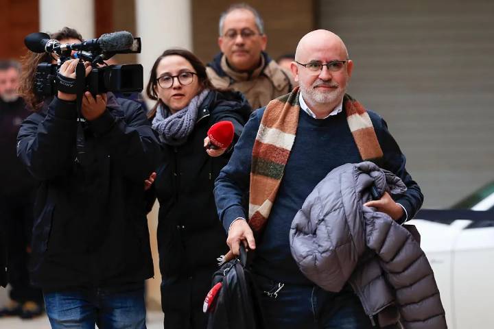 El subdirector de Emergencias al que señalan los imputados de la dana asegura que planteó el ES