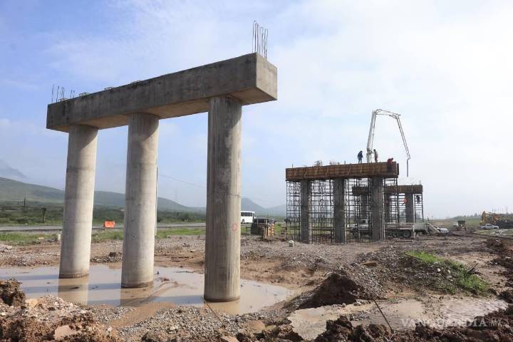 Saltillo: Estiman entregar carretera a Derramadero en junio de 2026