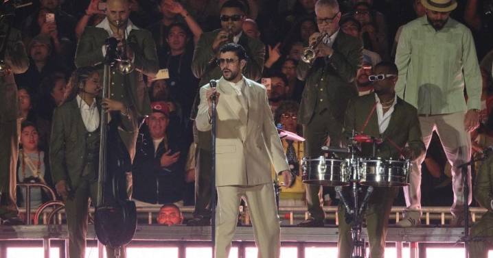 ¿Debí comprar en General B? Así se vivió el segundo concierto de Bad Bunny en CDMX