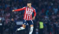Va a comenzar la limpia: Alan Pulido saldría de Chivas, pero se quedaría a jugar en la Liga MX