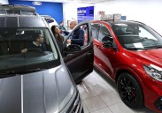 La venta de coches eléctricos se estanca en Gipuzkoa con un aumento del 2% en noviembre