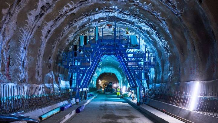 El túnel que unirá dos potencias y será el más largo del mundo: con 64 km atravesará los Alpes