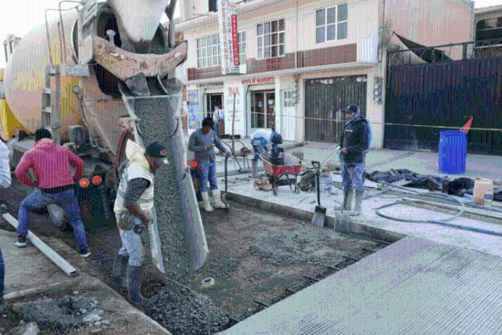 Avanza pavimentación de bulevar en Cuautepec;