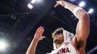 AP Top 25: Arizona jumps to No. 1 in updated college basketball rankings