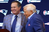 Bill Belichick, Robert Kraft named finalists for Pro Football Hall of Fame