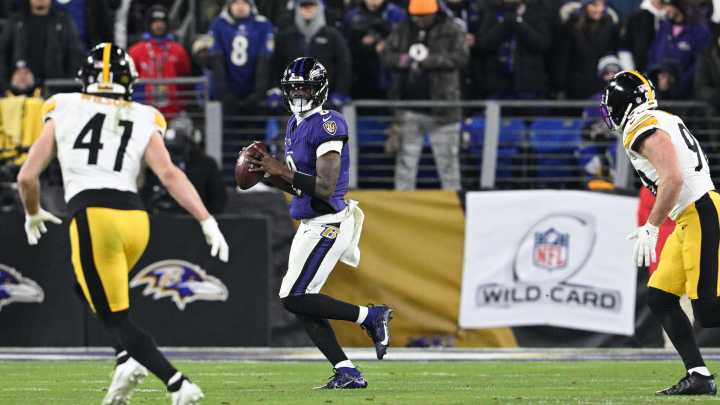 Steelers at Ravens odds, picks and predictions