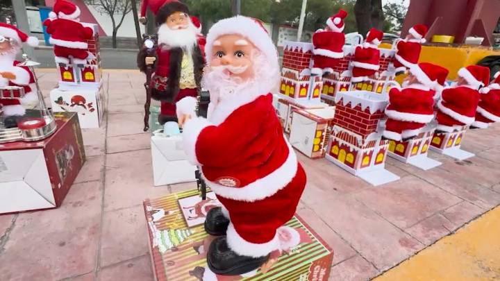 Traen la Navidad desde Puebla; llegan a Saltillo comerciantes del centro
