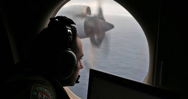 Deep-sea search for Malaysia Airlines Flight 370 to resume Dec. 30