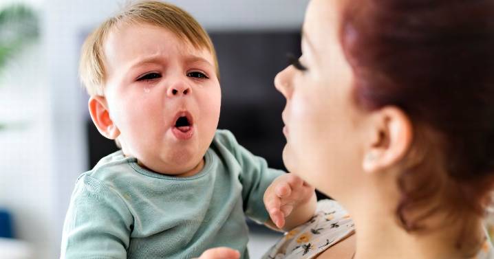 Warning symptoms of deadly whooping cough after UK outbreak kills 11 babies