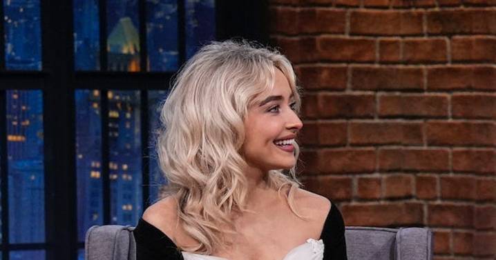 Sabrina Carpenter Borrows Claudia Schiffer's Vintage Lingerie Dress From 1994