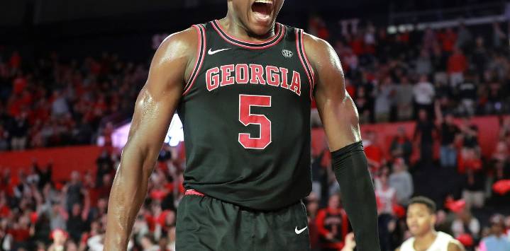 ¿Quién es este chico estadounidense que perdió a su madre y abuela el mismo año y prometió honrarlas triunfando en la NBA? Hoy, es un All