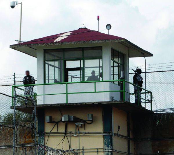 Abren investigación interna por fuga de un reo secuestrador